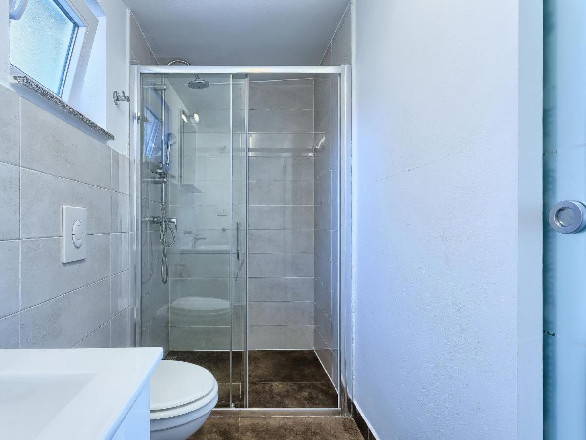 Apartment Nika-9 By Interhome Умаг Екстериор снимка